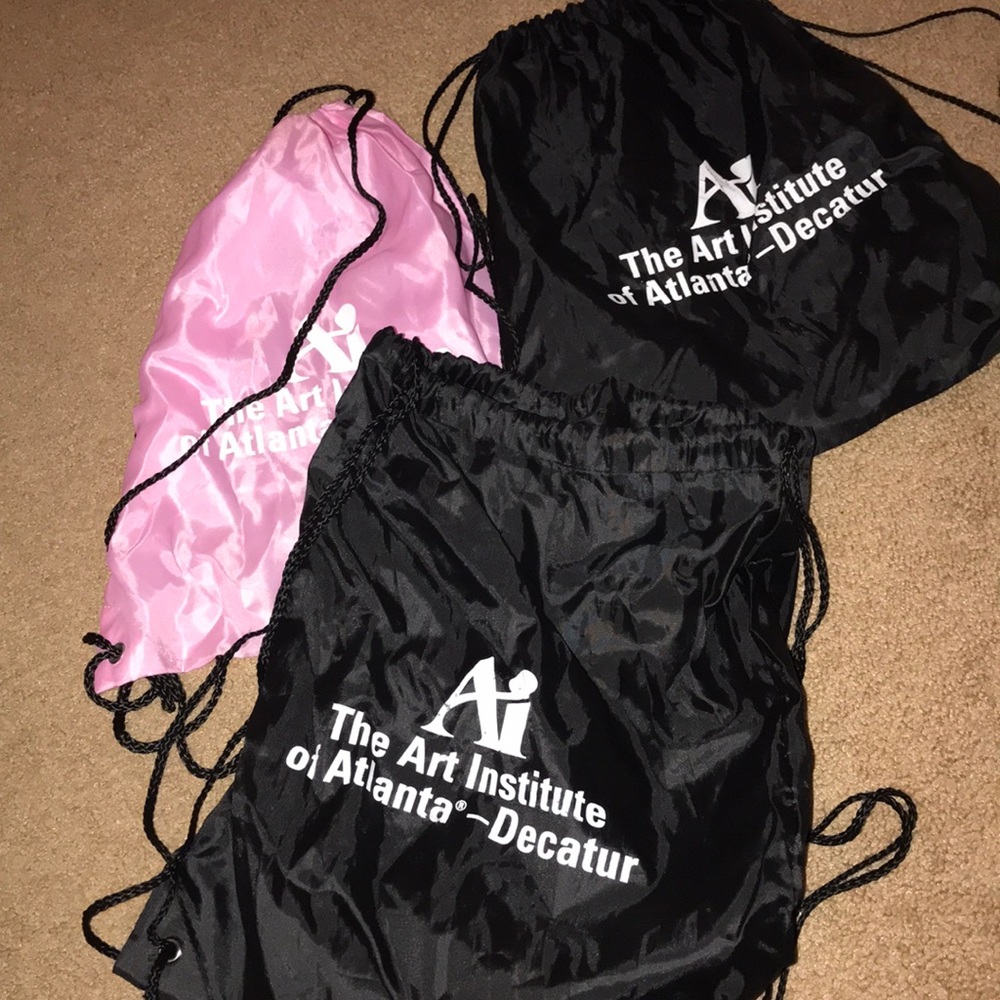 College Drawstring Bags💫